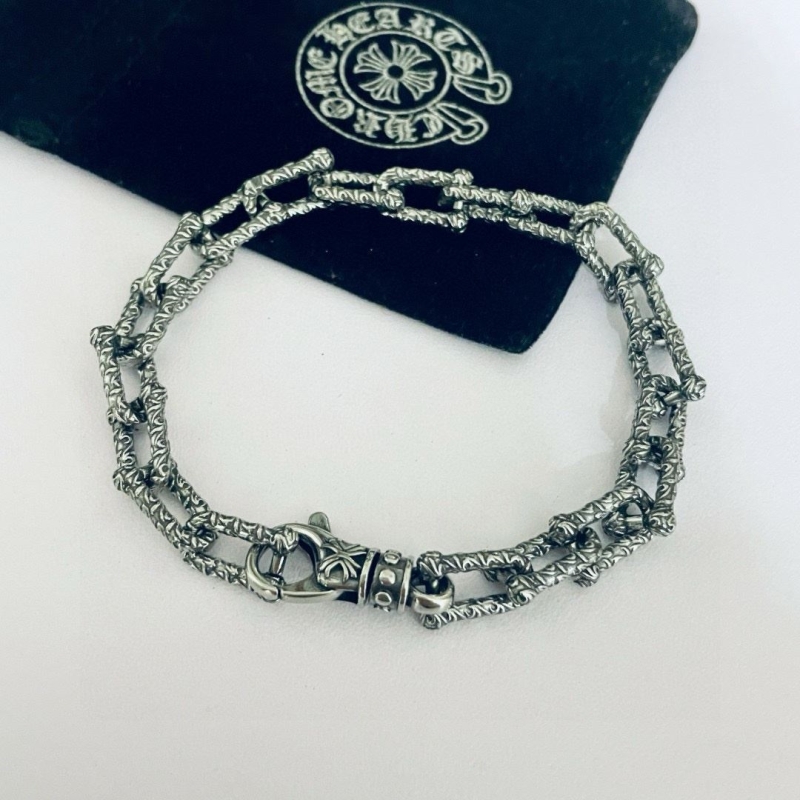 Ch**me He**ts bracelets